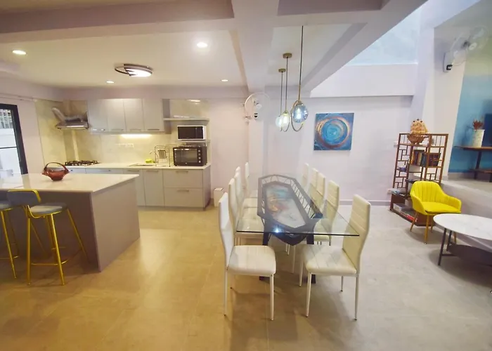 Neverland Hua Hin - Beach Retreat Home